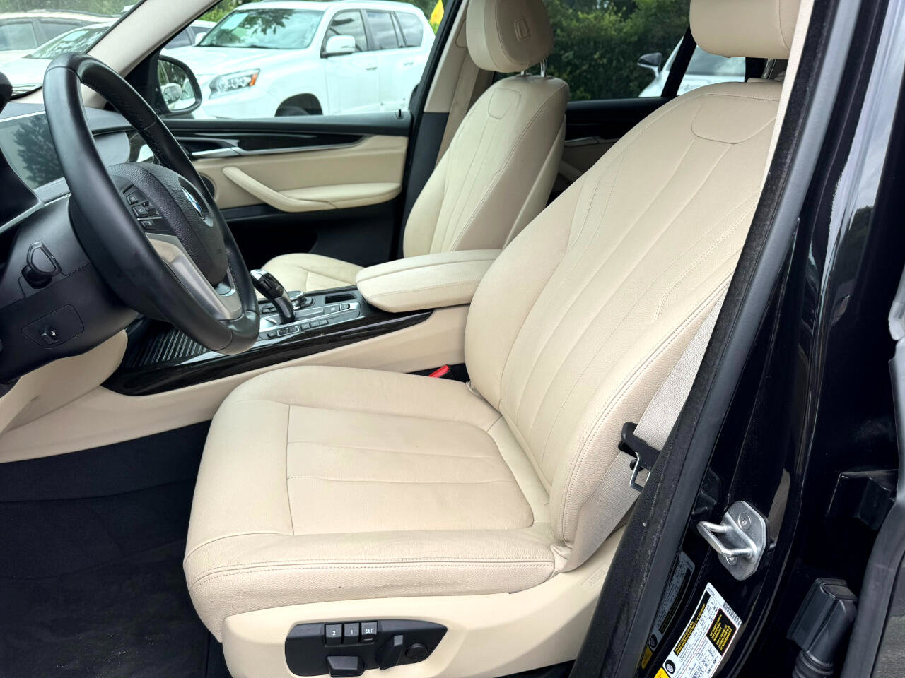 Used 2016 BMW X5 xDrive35i image 10