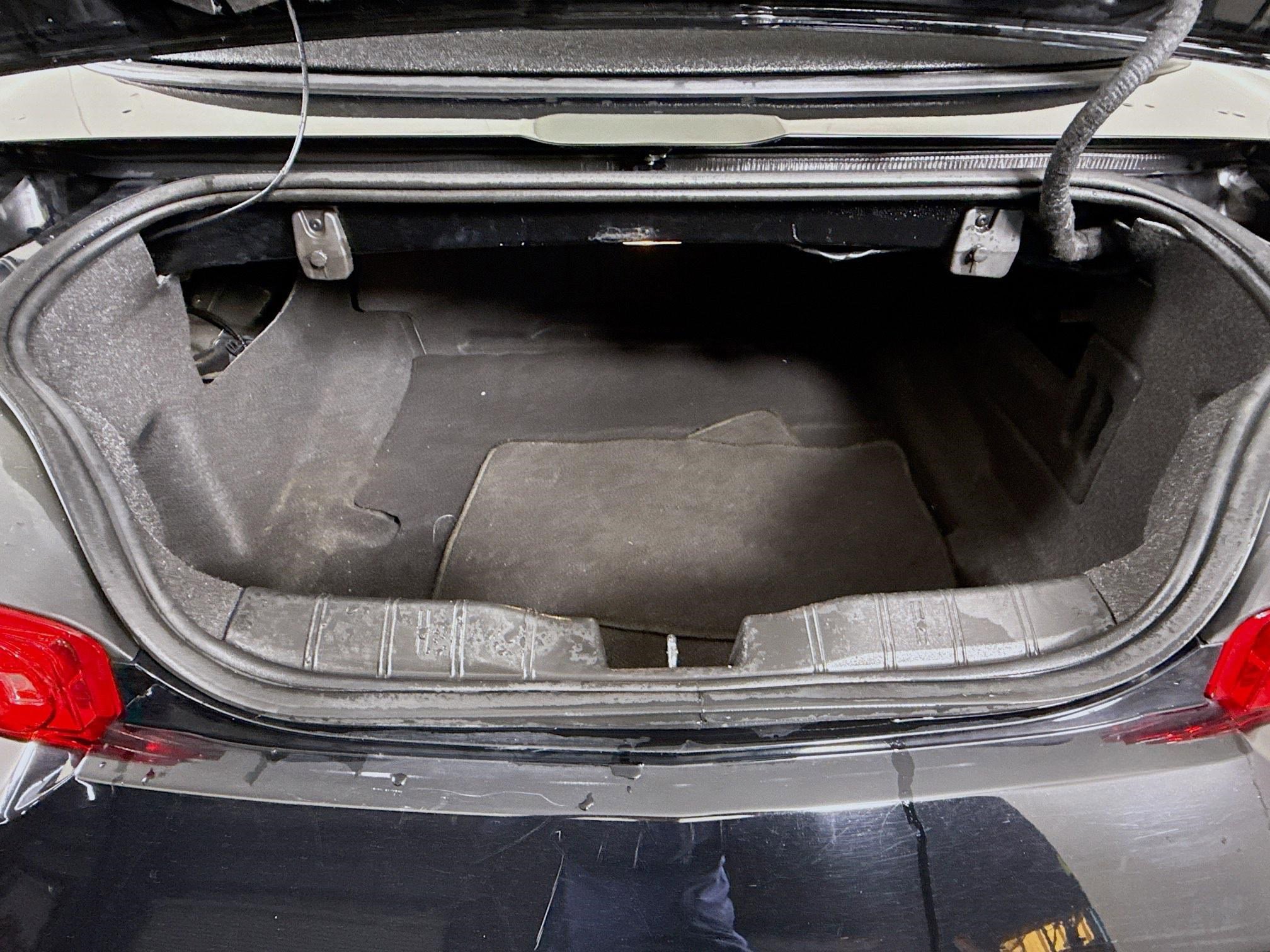 Used 2019 Chevrolet Camaro LT image 33