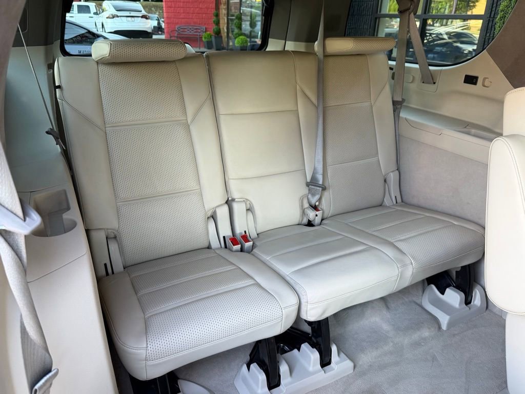 Used 2021 Cadillac Escalade ESV Sport Platinum AWD/4WD image 45