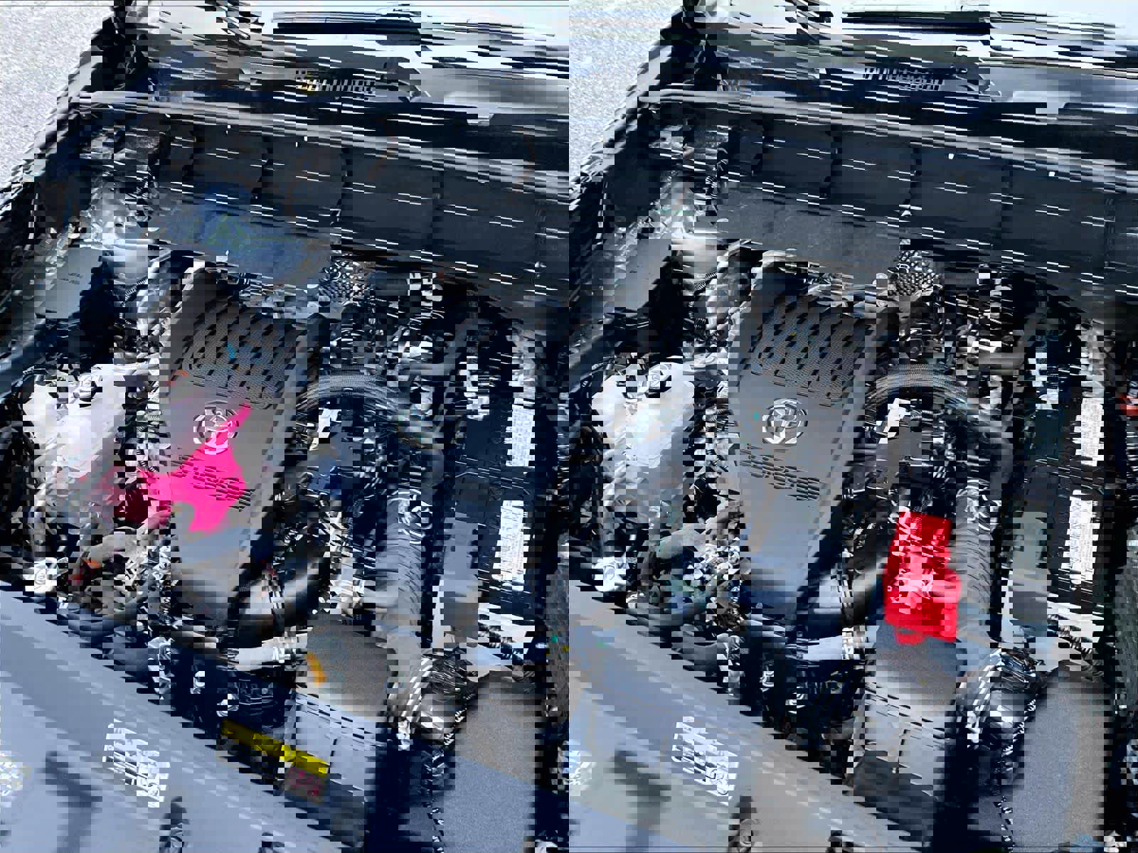 Used 2023 Toyota Highlander XLE image 36