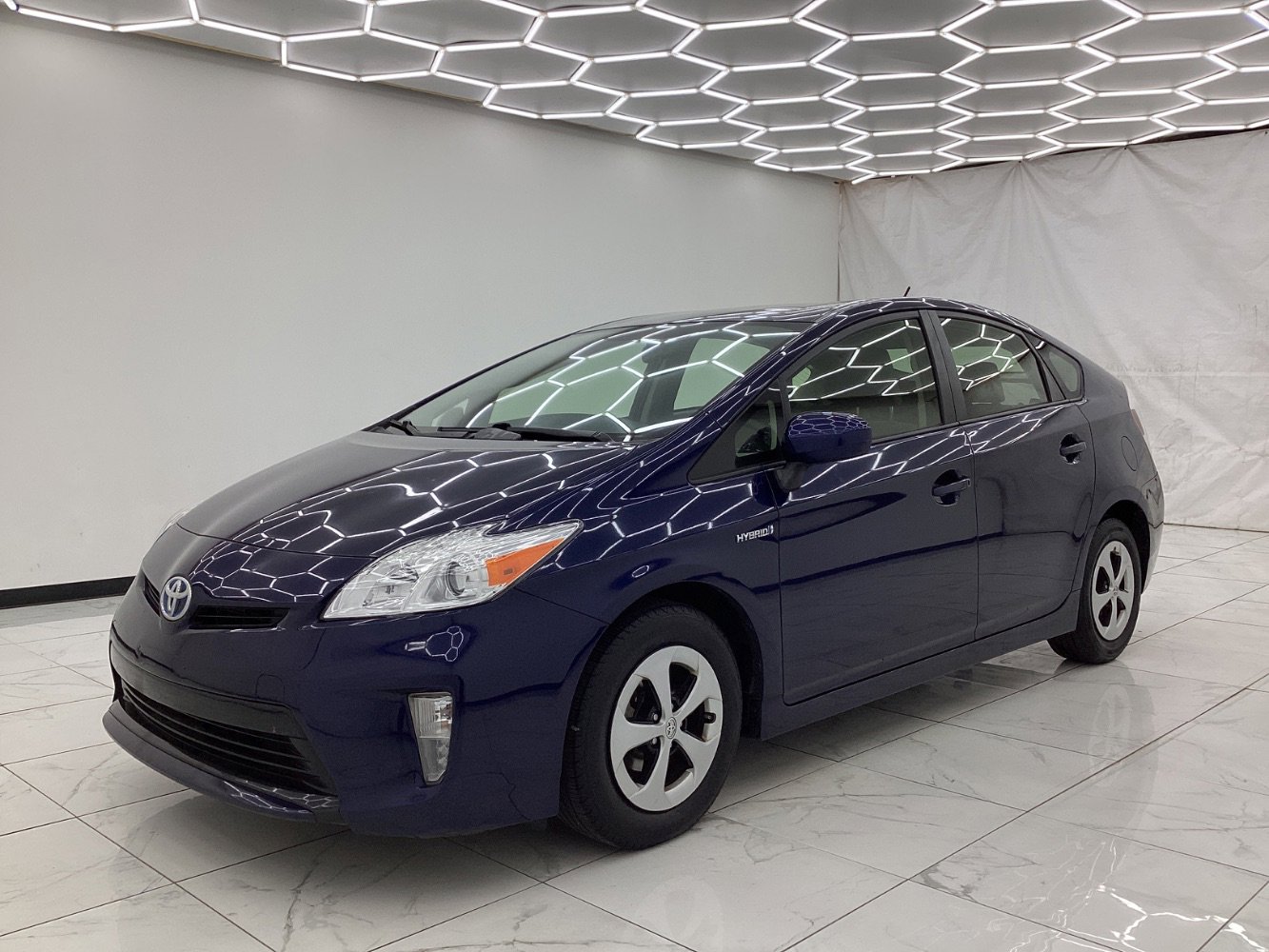 Used 2015 Toyota Prius Two image 6