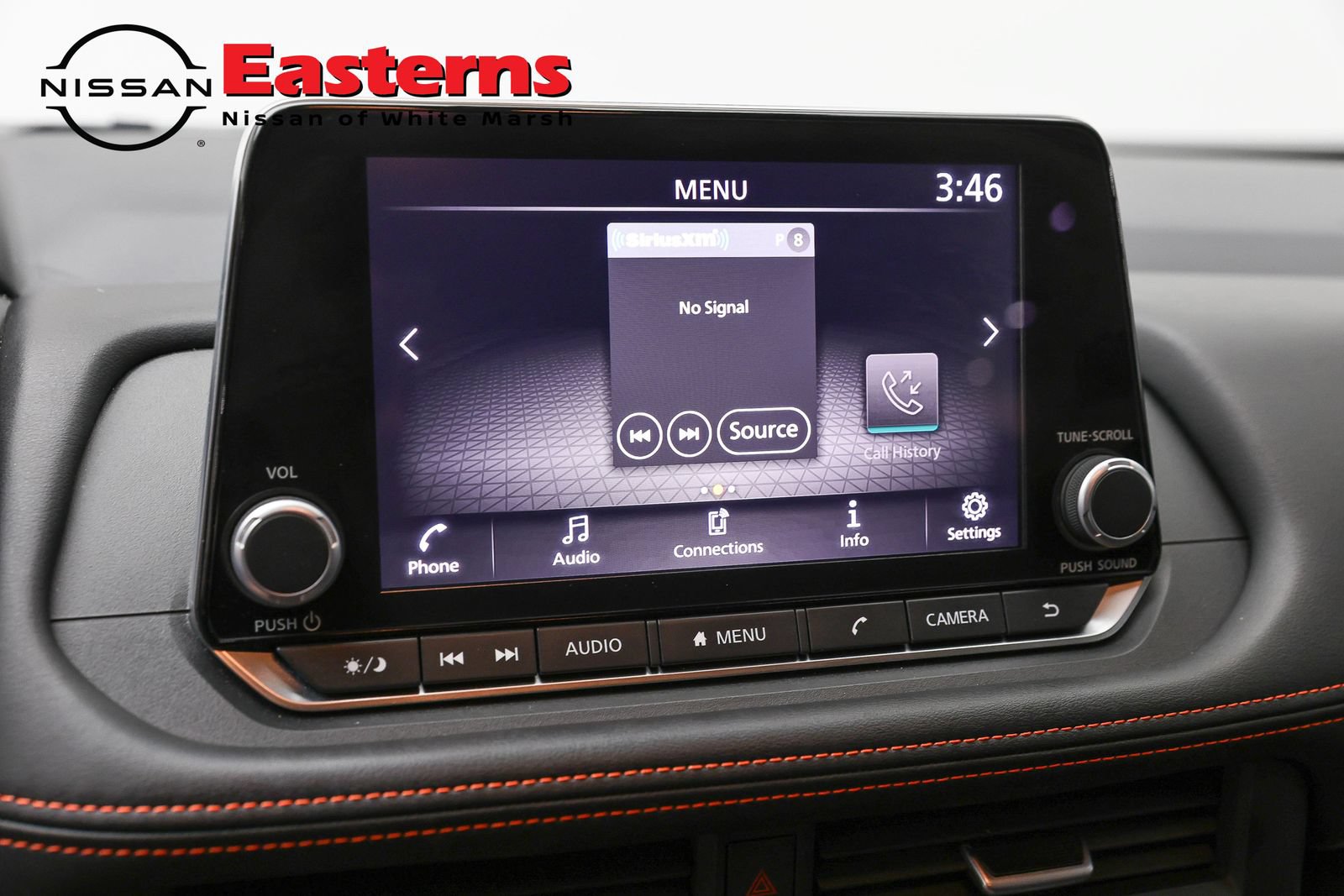 Used 2025 Nissan Rogue SV AWD/4WD image 18