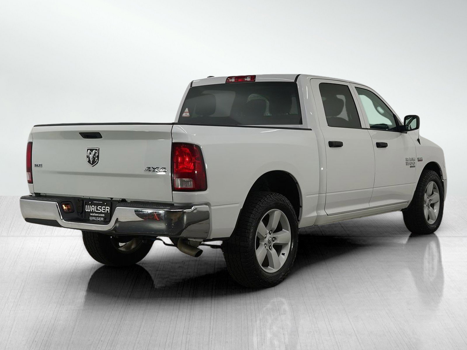Used 2023 RAM 1500 Classic SLT image 5