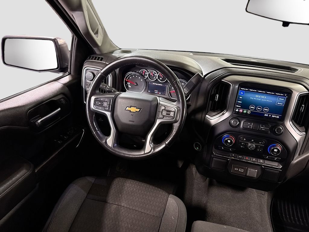 Used 2022 Chevrolet Silverado 1500 LT w/ Z71 Off-Road Package image 17