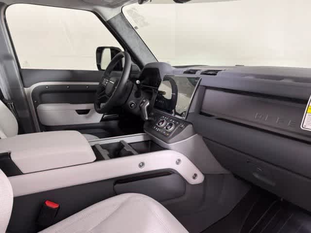 New 2026 Land Rover Defender 110 X AWD/4WD image 33