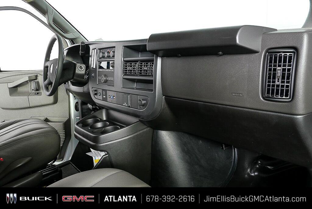New 2025 GMC Savana 2500 w/ Driver Convenience Package RWD image 20