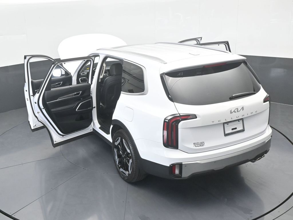 Used 2023 Kia Telluride EX image 71