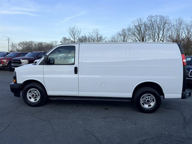 Used 2019 GMC Savana 2500 w/ Driver Convenience Package RWD image 8