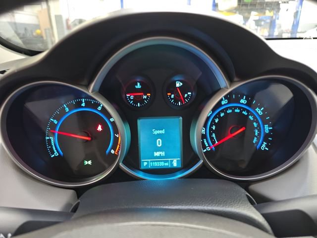 Used 2012 Chevrolet Cruze LT image 18