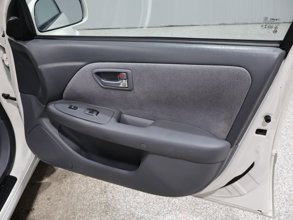 Used 2001 Toyota Camry LE image 25