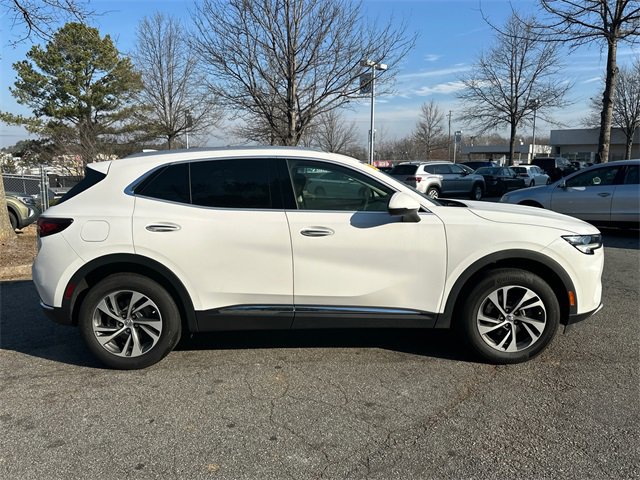 Used 2022 Buick Envision Essence w/ Safety Package image 8