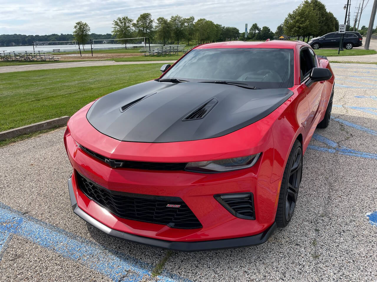 Used 2018 Chevrolet Camaro SS RWD image 97