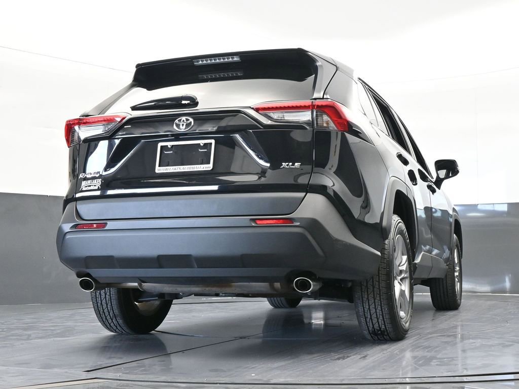 Used 2024 Toyota RAV4 XLE image 61