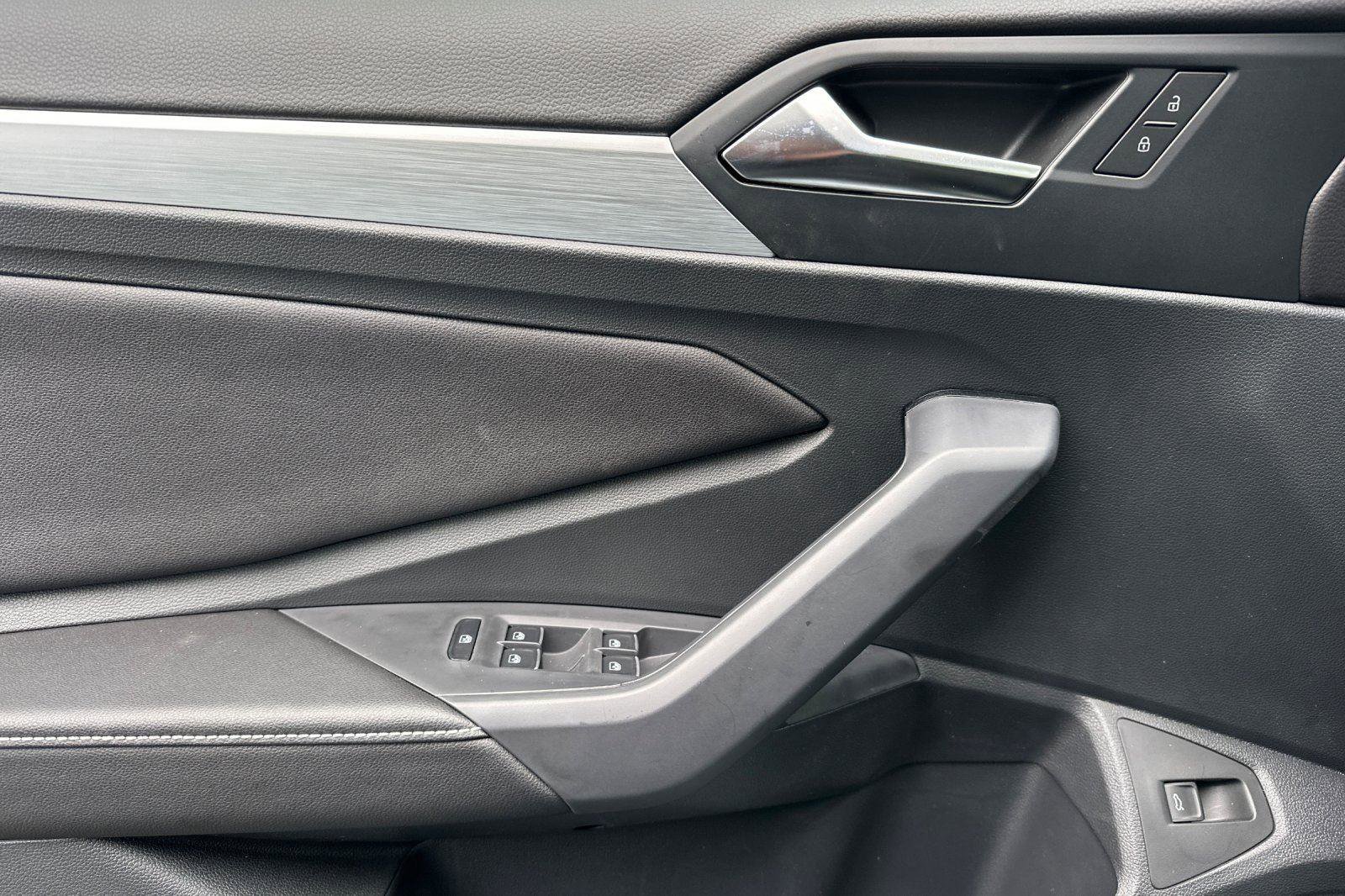 New 2026 Volkswagen Jetta Sport FWD image 10