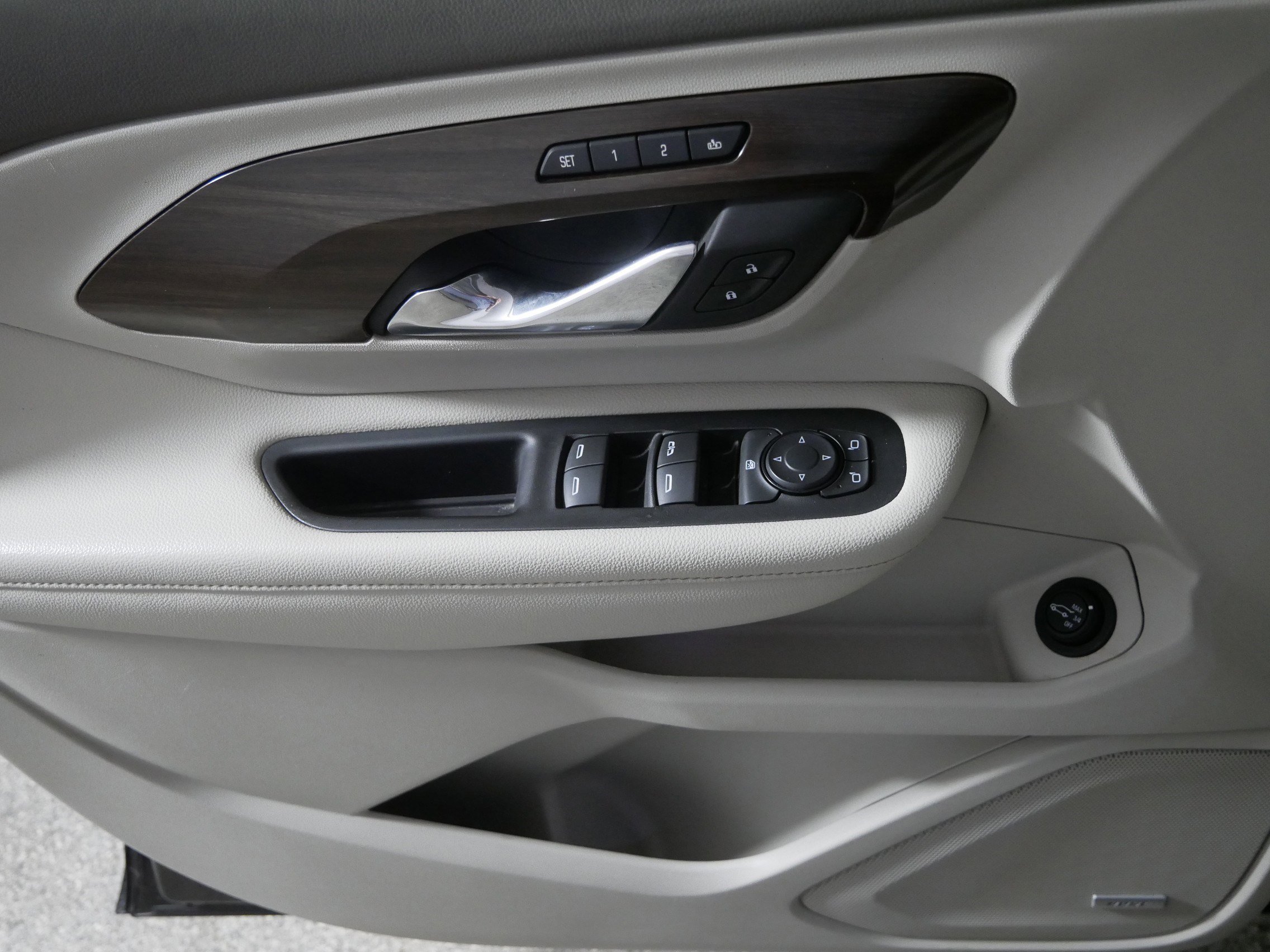 Used 2018 GMC Terrain Denali image 19