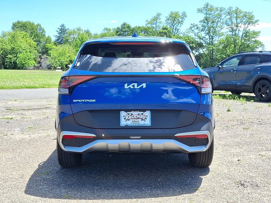 Certified 2023 Kia Sportage EX FWD image 6