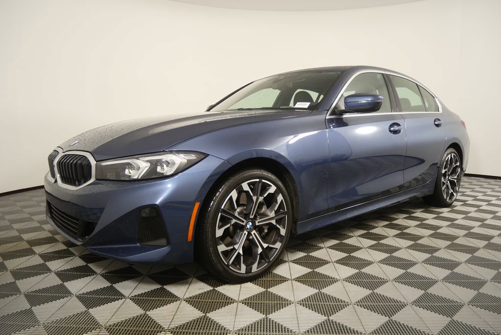 Certified 2025 BMW 330i Sedan image 7