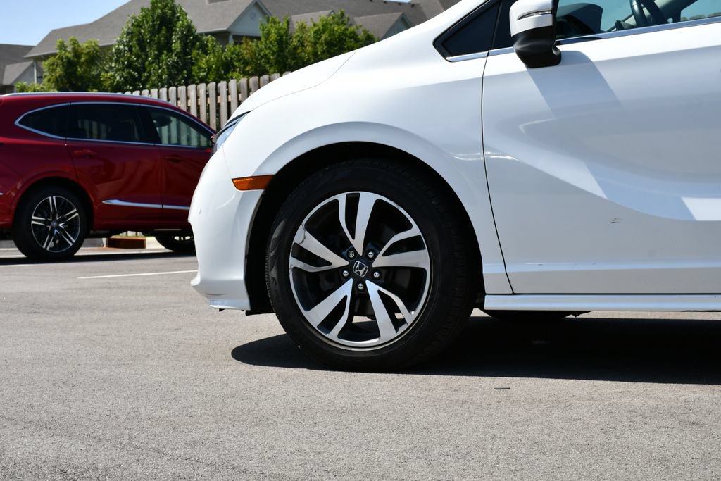 Used 2021 Honda Odyssey Touring image 15