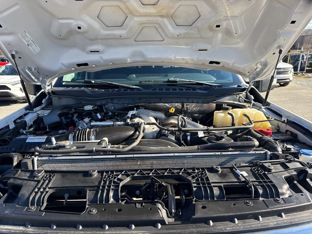 Used 2023 Ford F250 Lariat w/ FX4 Off-Road Package image 38