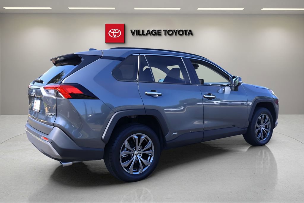 Certified 2025 Toyota RAV4 Limited w/ Advanced Technology Package AWD/4WD image 5