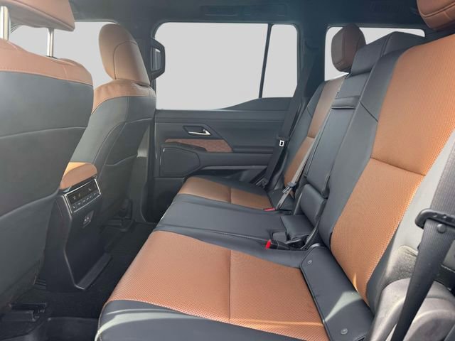 Certified 2024 Lexus GX 550 w/ Accessory Package (Z1) AWD/4WD image 16
