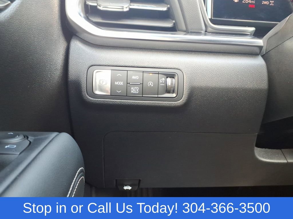 Used 2026 GMC Terrain Elevation AWD/4WD image 23