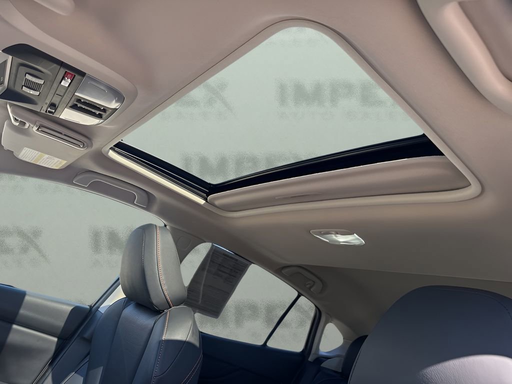Used 2022 Subaru Crosstrek 2.5i Limited w/ Moonroof Package 2 image 11