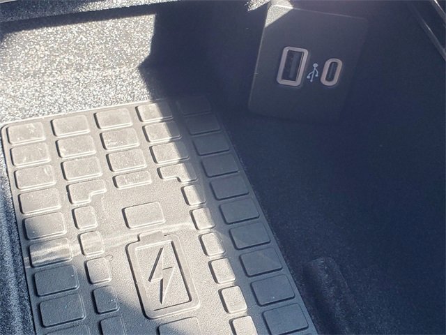 Certified 2025 Lincoln Corsair Grand Touring w/ Equipment Group 301A image 25