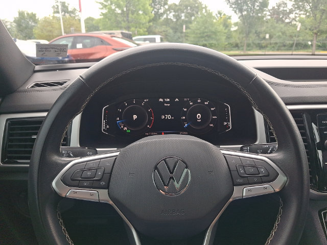 Used 2023 Volkswagen Atlas Cross Sport SE AWD/4WD image 19