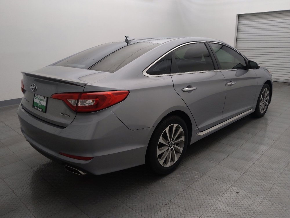 Used 2015 Hyundai Sonata Sport w/ Option Group 03 image 9