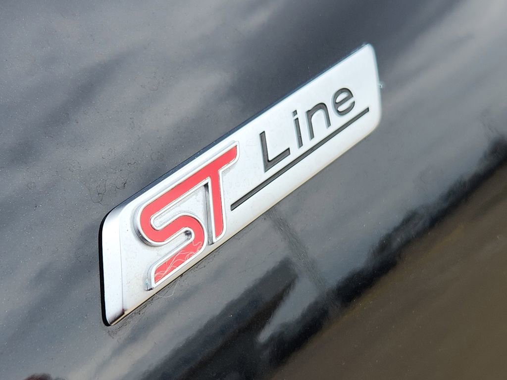Used 2025 Ford Escape ST-Line image 15