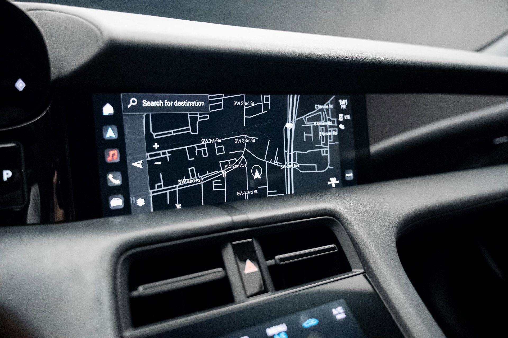 Used 2022 Porsche Taycan image 45