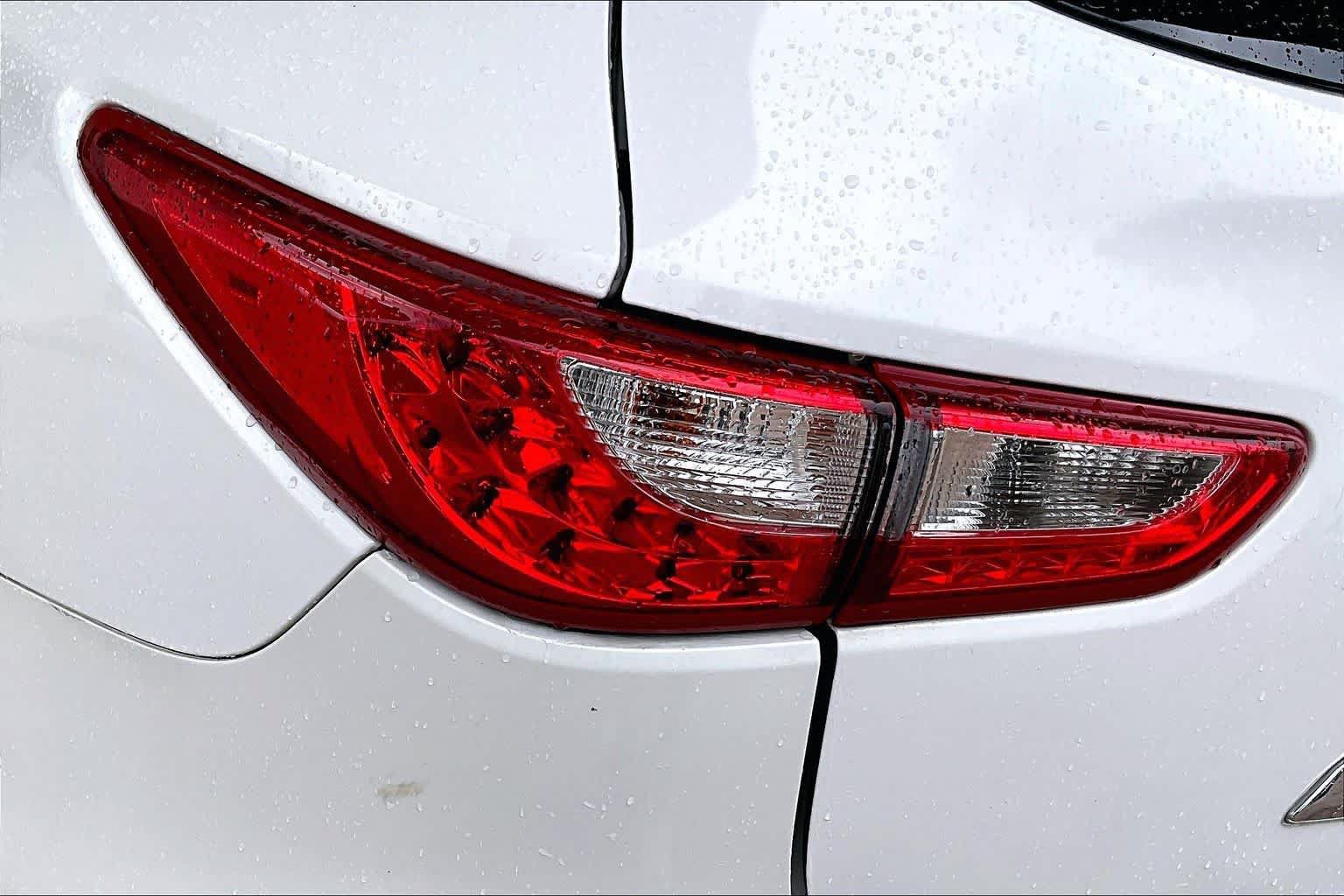 Used 2013 INFINITI JX35 FWD w/ Premium Pkg image 26