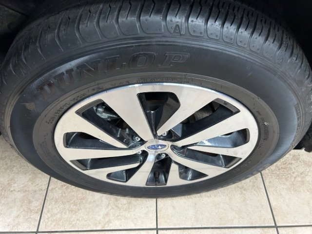 Used 2020 Subaru Outback Premium image 18