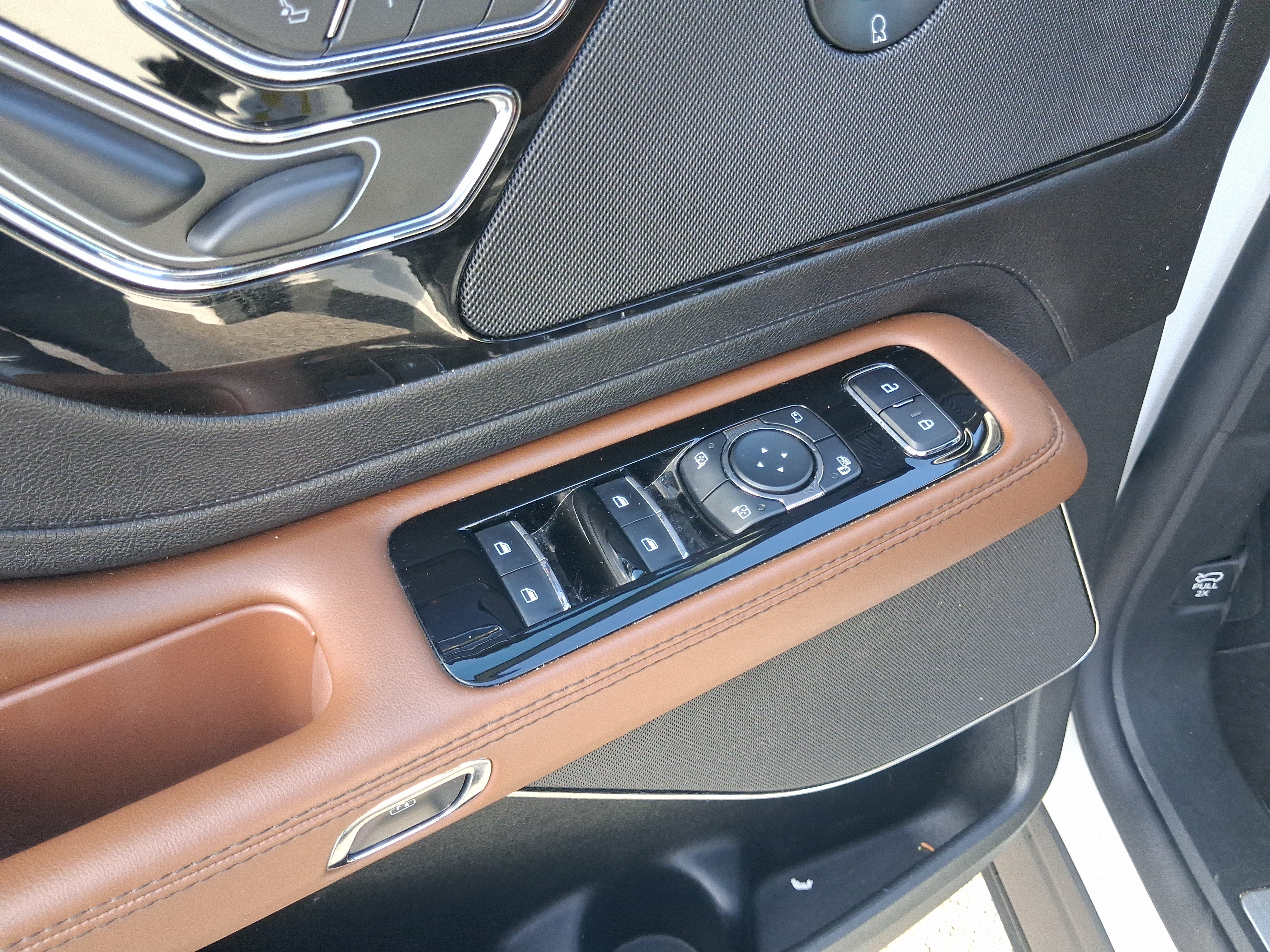 Certified 2023 Lincoln Aviator Reserve w/ Jet Package RWD image 15