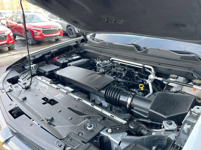 Used 2024 Chevrolet Colorado LT w/ LT Convenience Package image 28