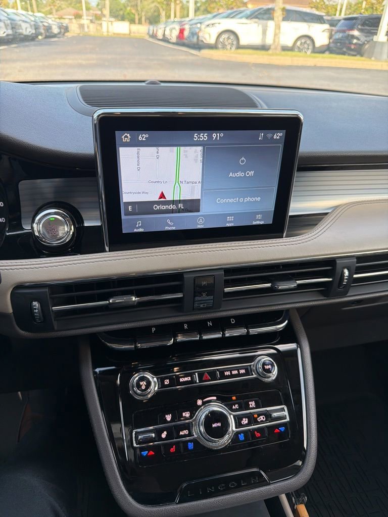 Used 2021 Lincoln Corsair FWD w/ Premium Package image 8