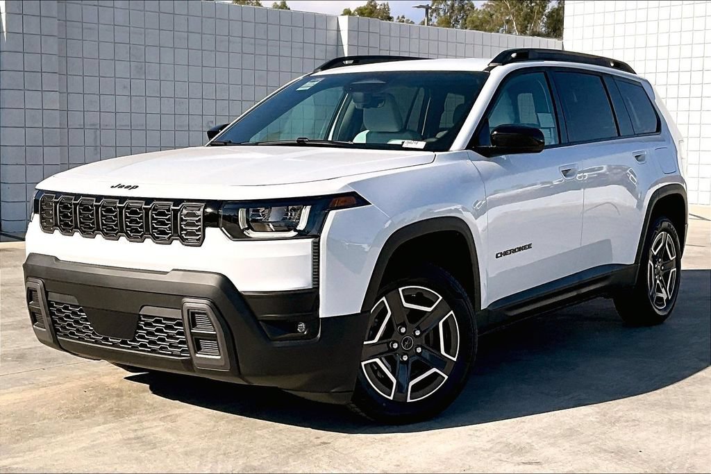 New 2026 Jeep Cherokee Laredo AWD/4WD image 2