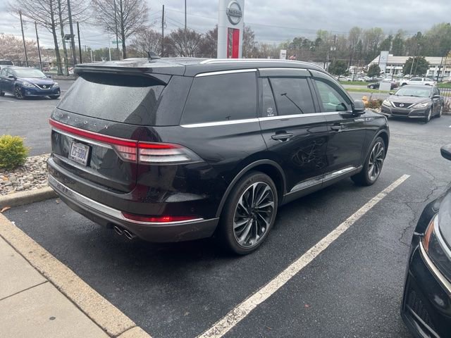 Used 2023 Lincoln Aviator Reserve w/ Equipment Group 201A image 4