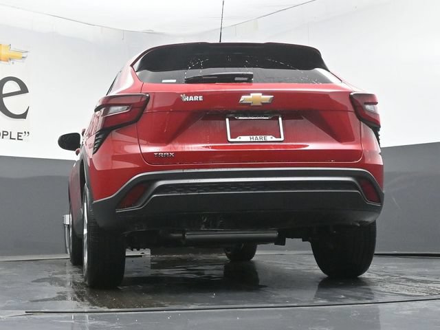 New 2026 Chevrolet Trax LS FWD image 32