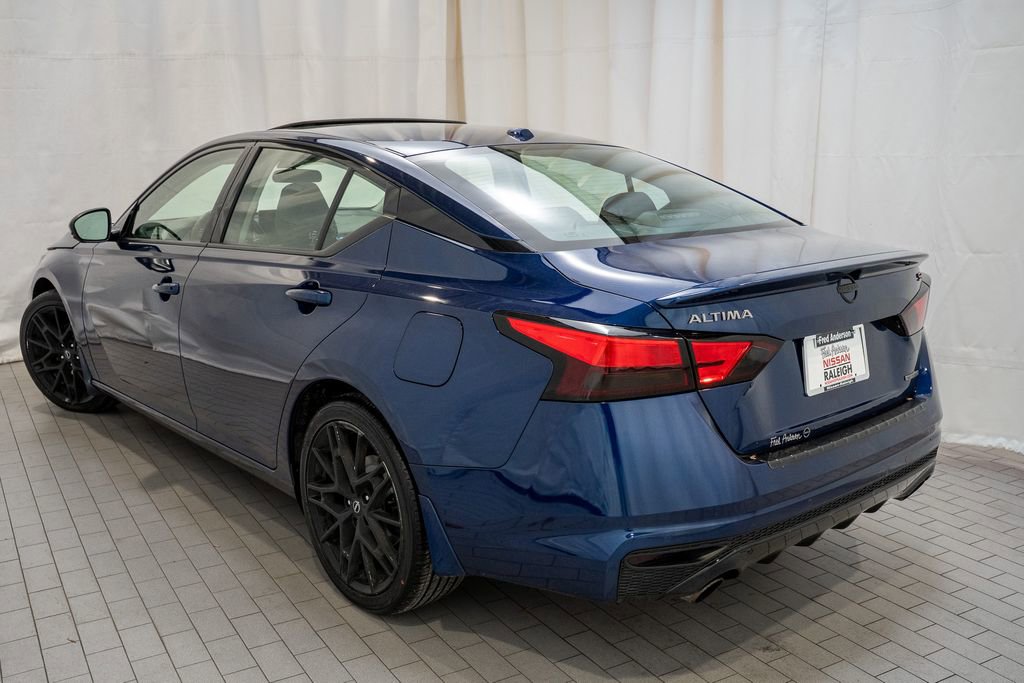 Certified 2023 Nissan Altima 2.0 SR image 4