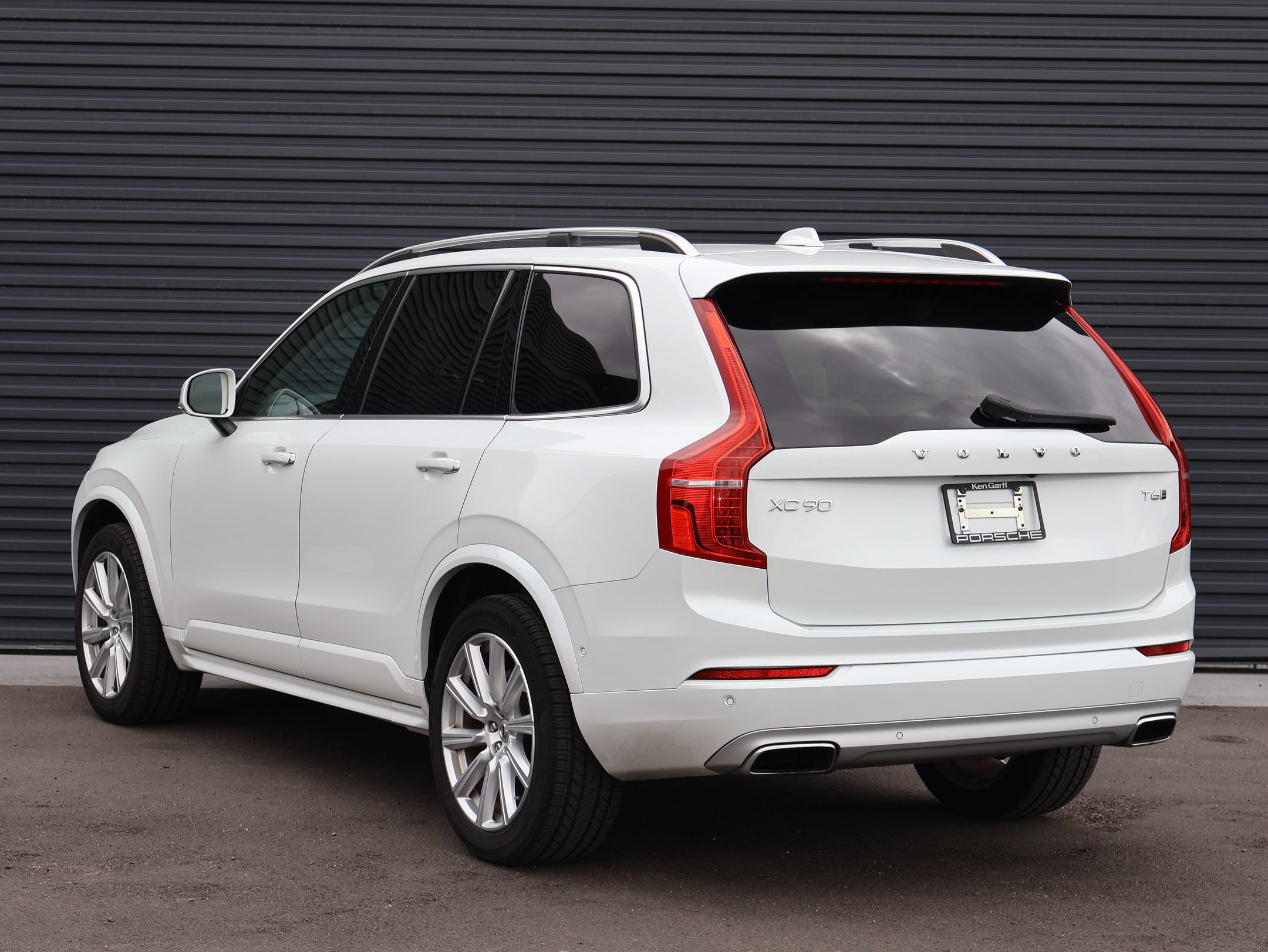 Used 2019 Volvo XC90 T6 Momentum w/ Advanced Package AWD/4WD image 7