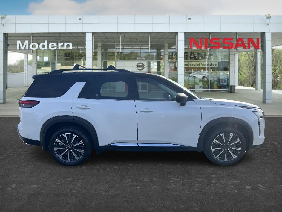 New 2026 Nissan Pathfinder Platinum image 6