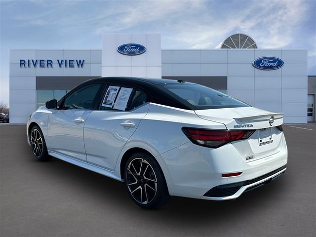 Used 2024 Nissan Sentra SR w/ SR Premium Package FWD image 5