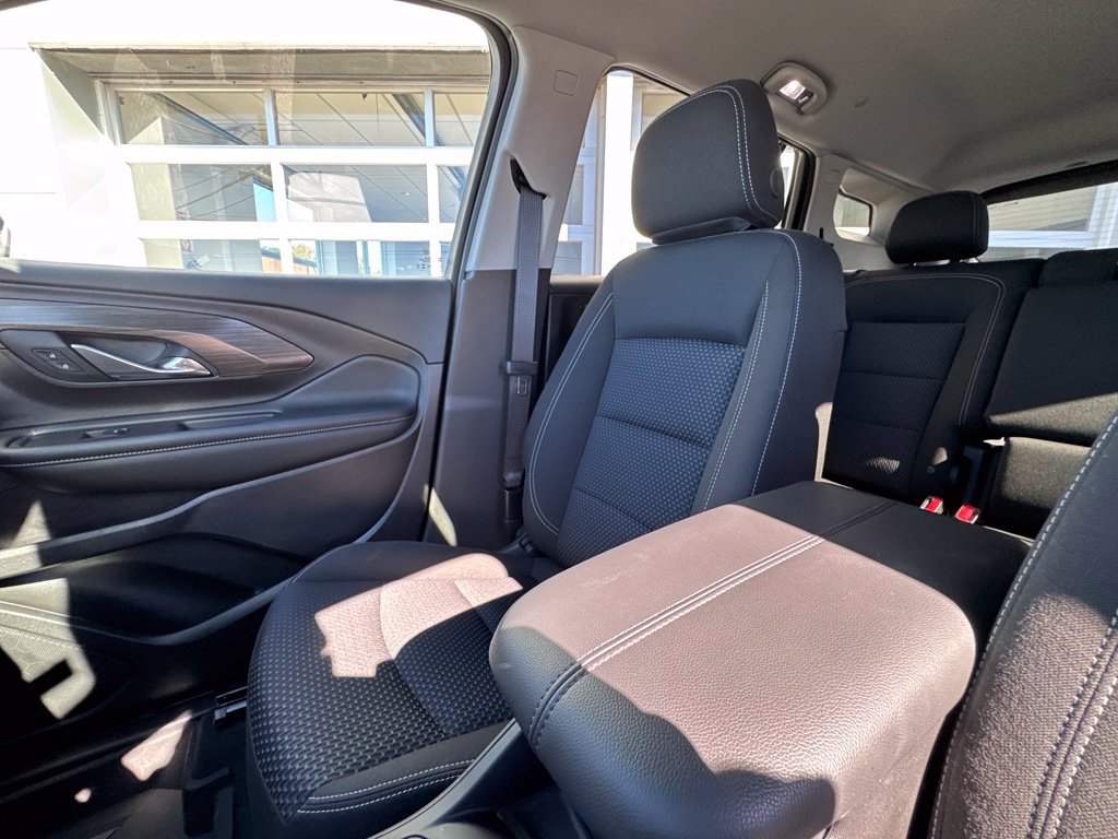 Used 2024 GMC Terrain SLE AWD/4WD image 20