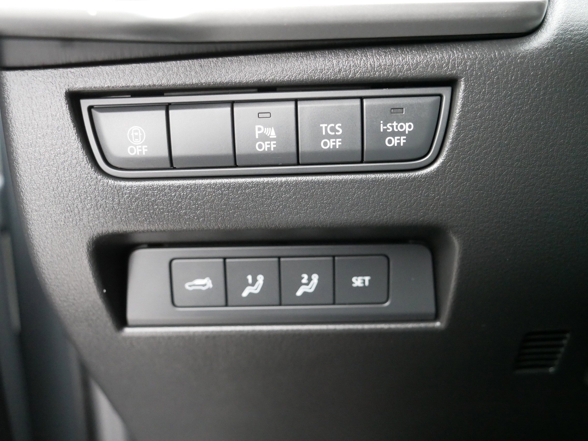 Used 2025 MAZDA CX-90 3.3 Turbo w/ Premium Sport Pkg image 26