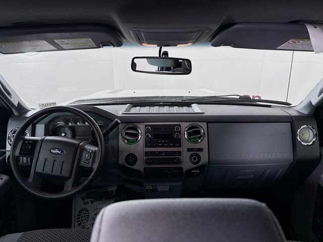 Used 2015 Ford F250 XLT w/ XLT Premium Package AWD/4WD image 18