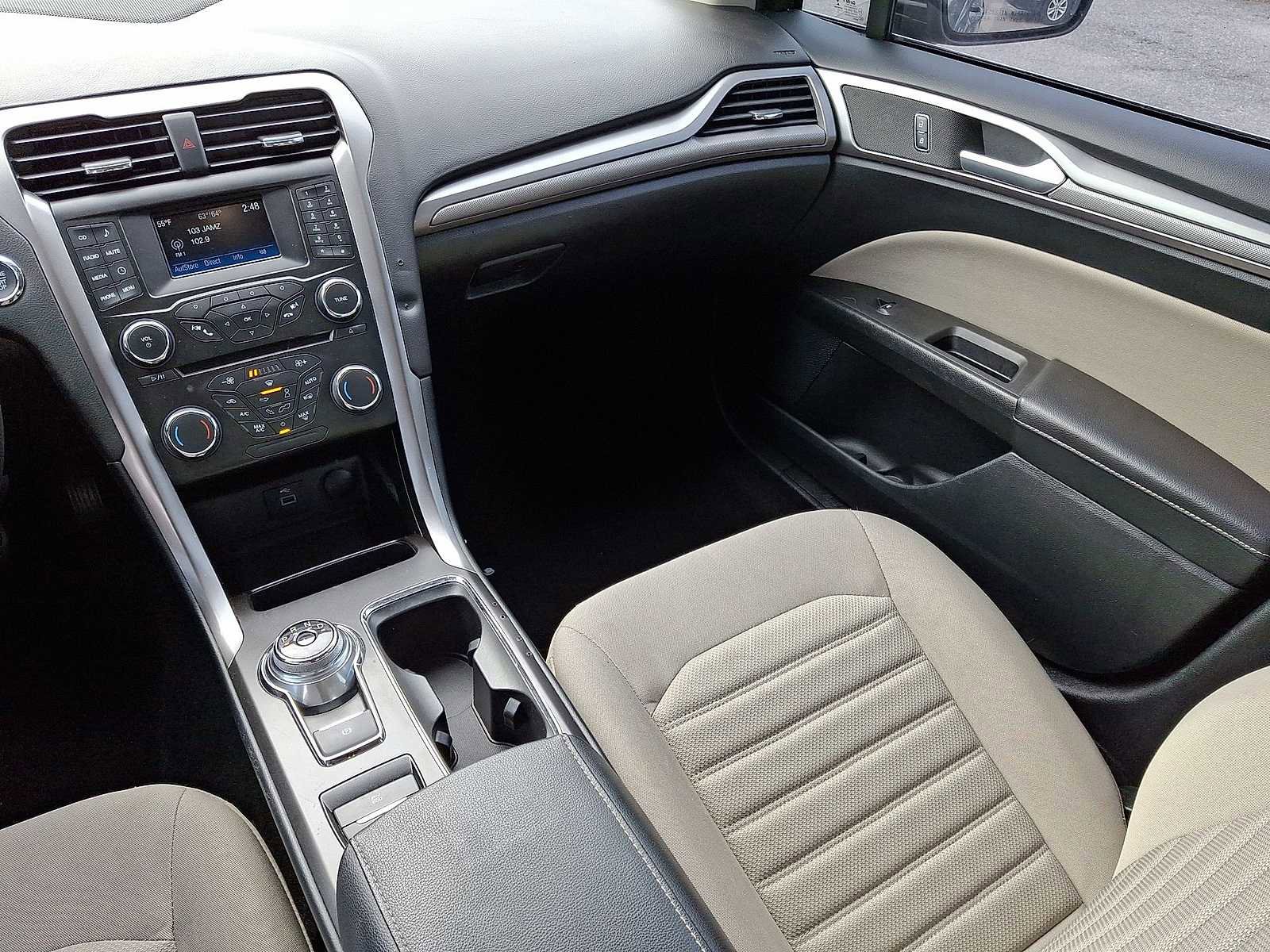 Used 2018 Ford Fusion S image 12