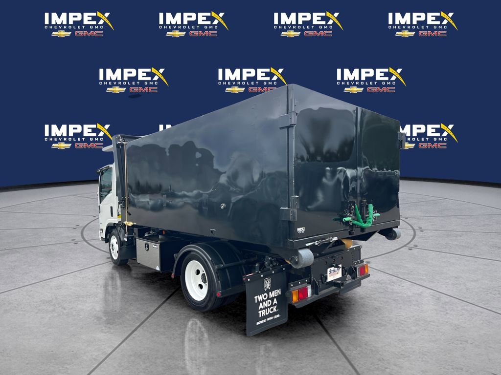 Used 2024 Chevrolet Low Cab Forward RWD image 4