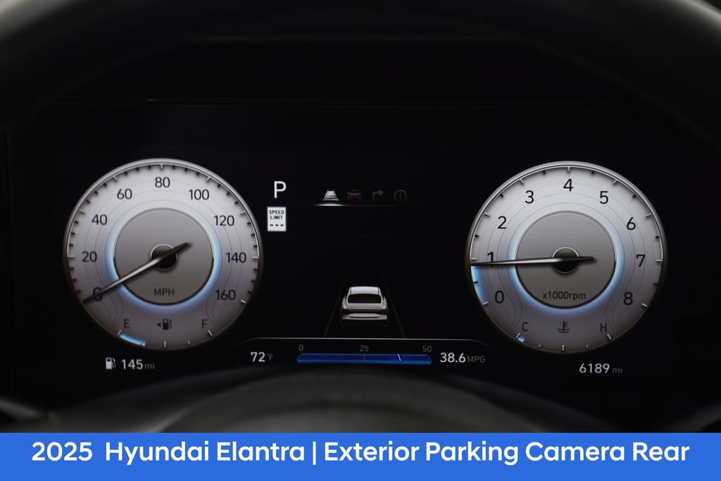 Certified 2025 Hyundai Elantra SEL FWD image 14